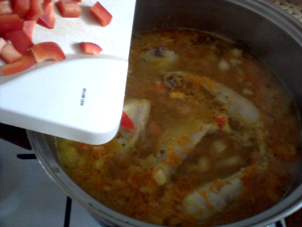 Ciorba "usoara " de pui