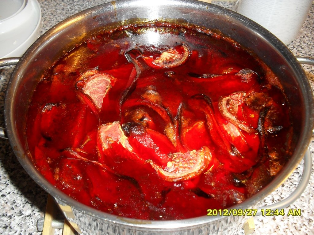 Pulpe de pui in sos picant