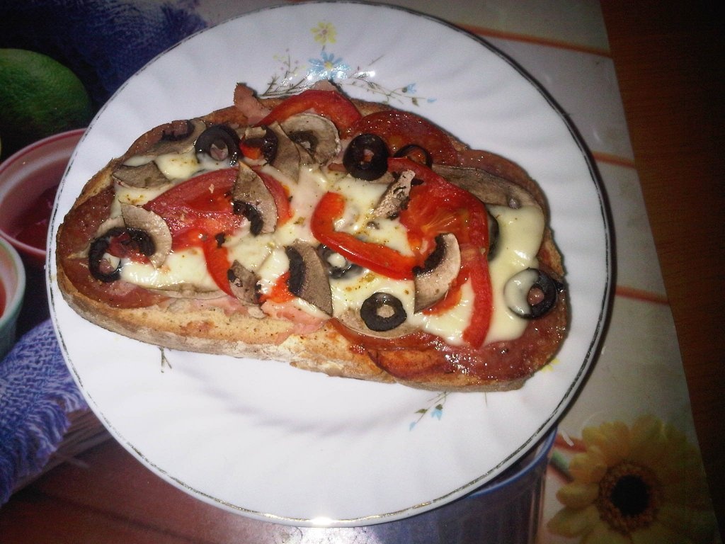 Pizza pe paine