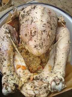 Curcan umplut, la cuptor cu lemne