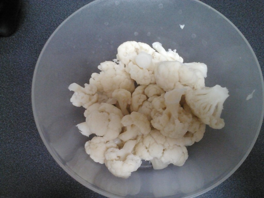 Salata de conopida cu maioneza