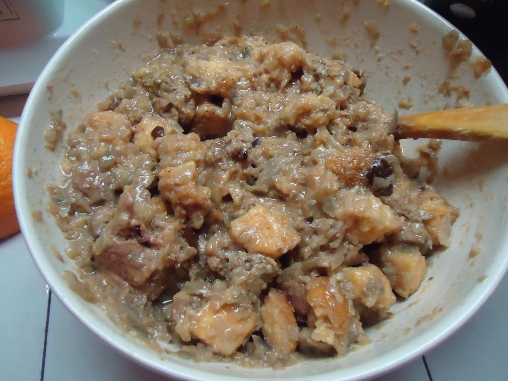 Rulada din ficatei de pui si paine