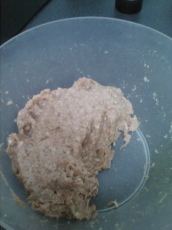 Chiftelute in sos la cuptor