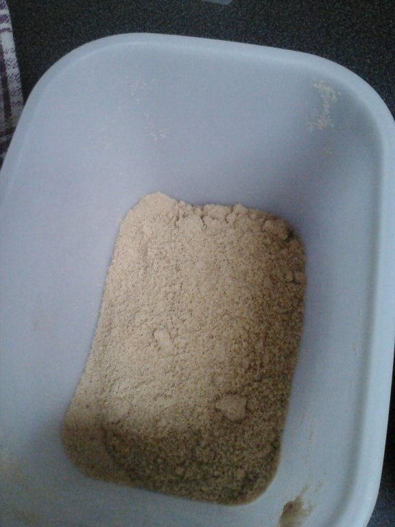 Chiftelute in sos la cuptor