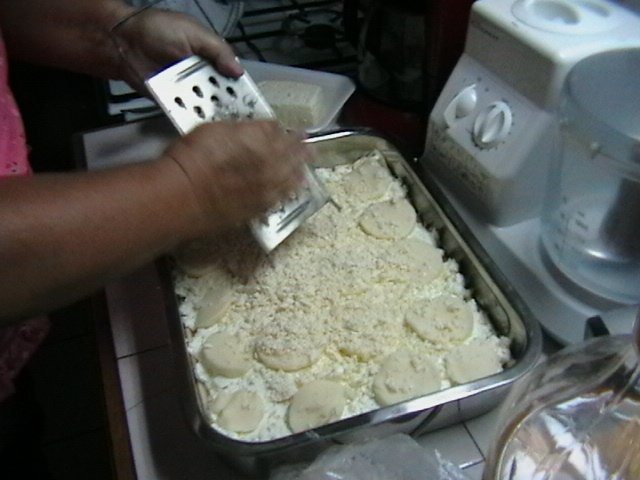 Placinta cu branzeturi