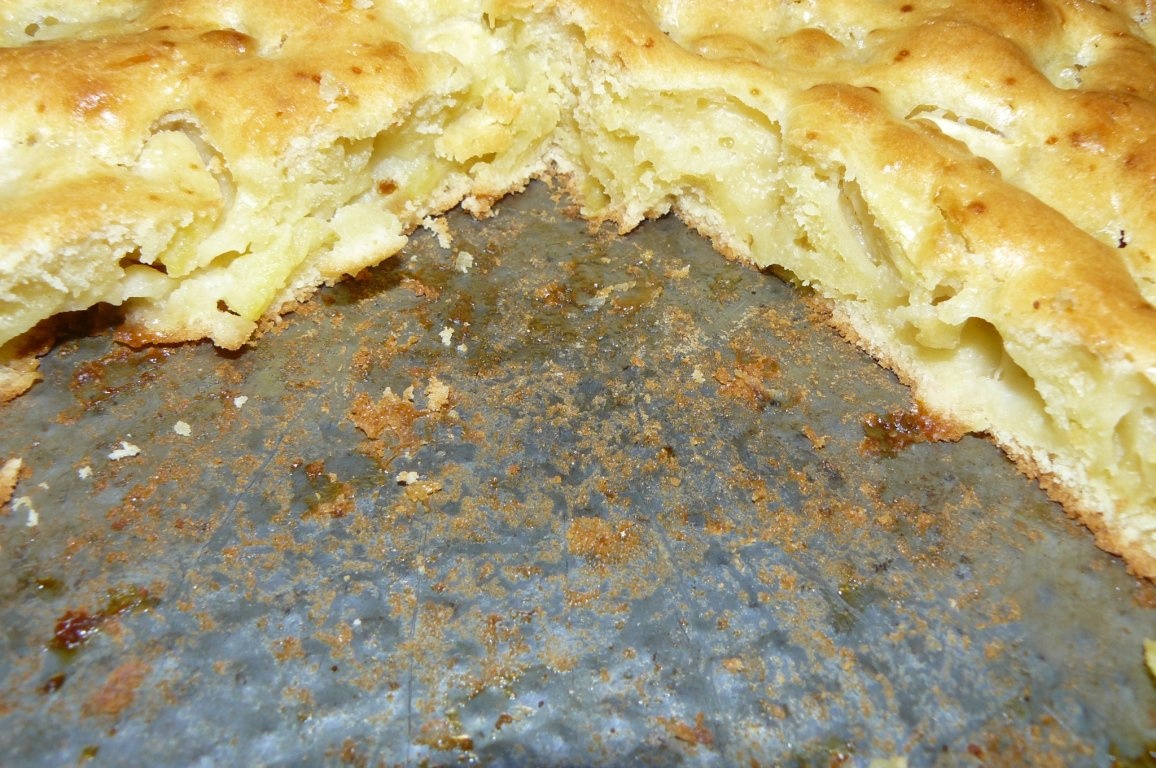 2 prăjituri rapide cu mere sau alte fructe