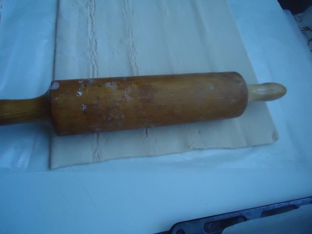 Pateuri cu branza de oi