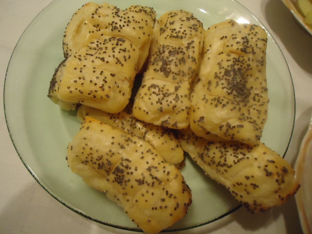 Pateuri cu branza de oi