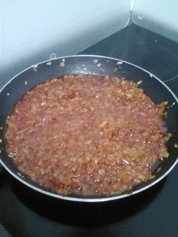 Sarmale in varza murata cu mamaliguta si smintana