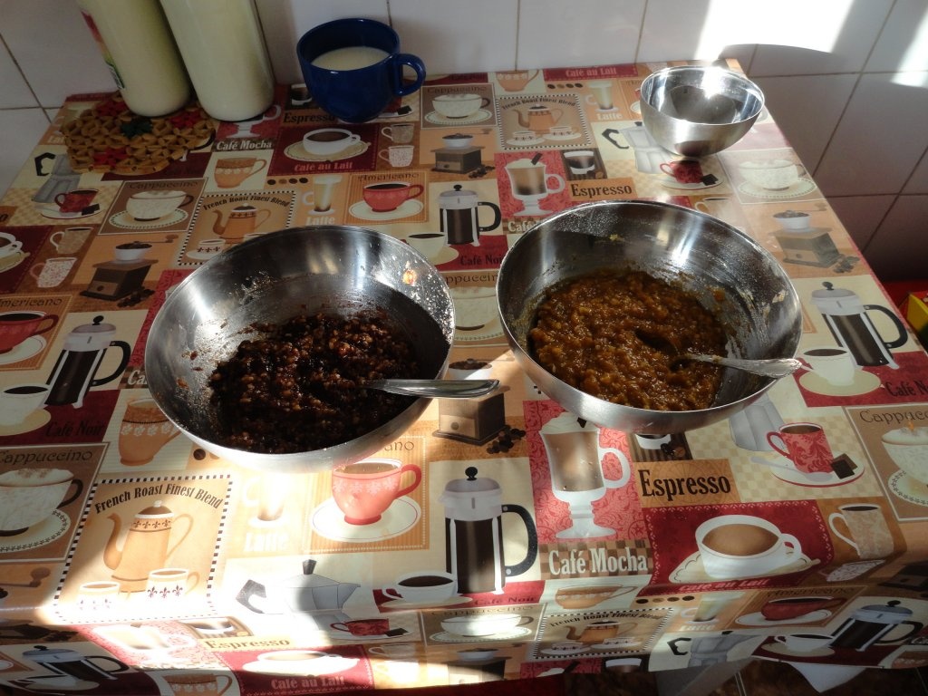 Tarta cu gem si nuca