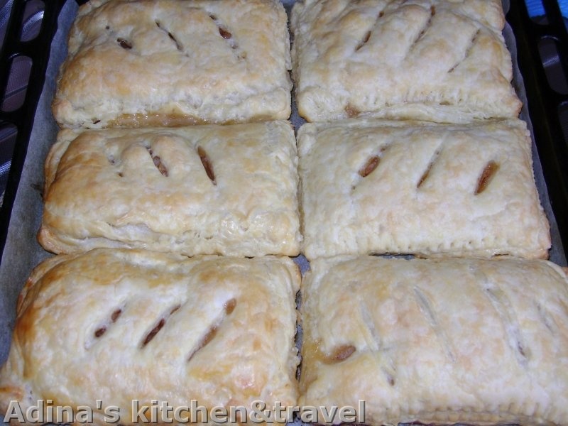 Foietaj cu mar, nuca si miere