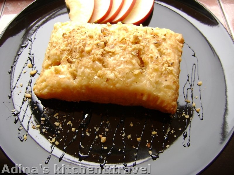 Foietaj cu mar, nuca si miere