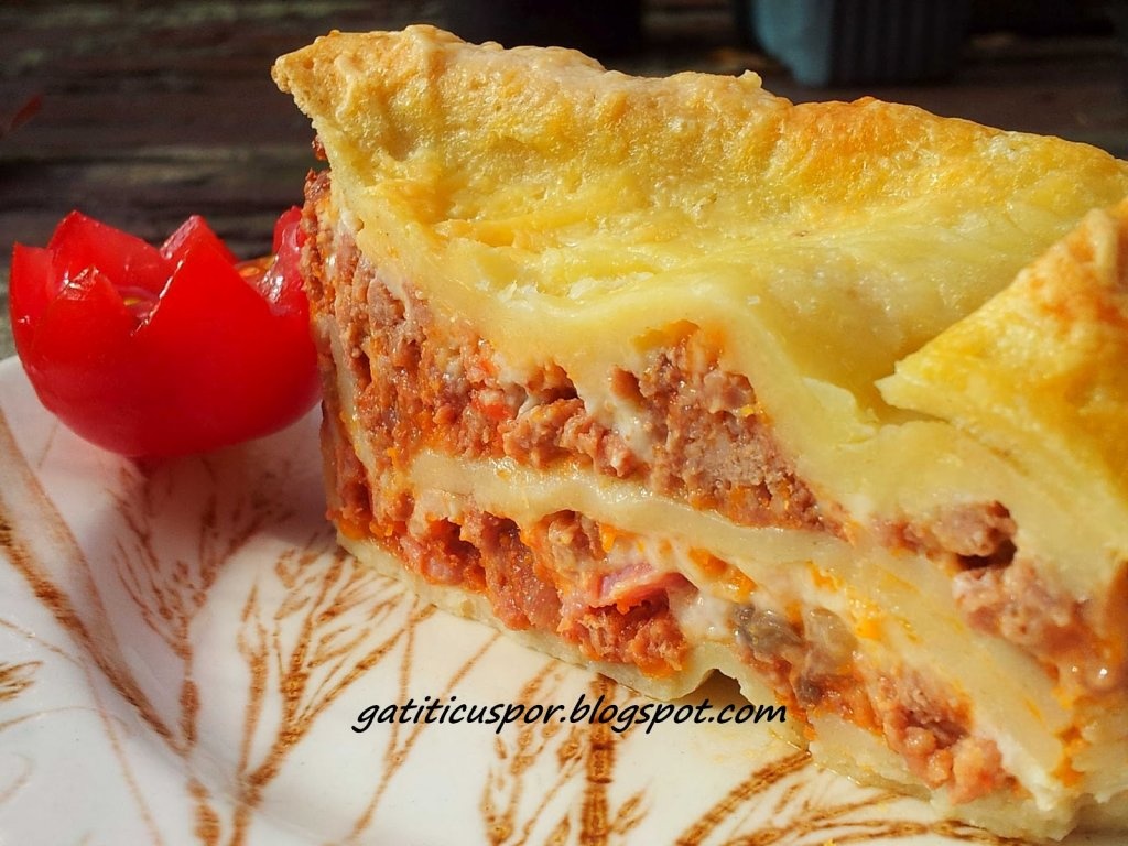 Lasagna cu paste de casa si sos bechamel