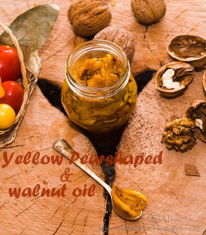 Rosii galbene uscate in ulei de nuca