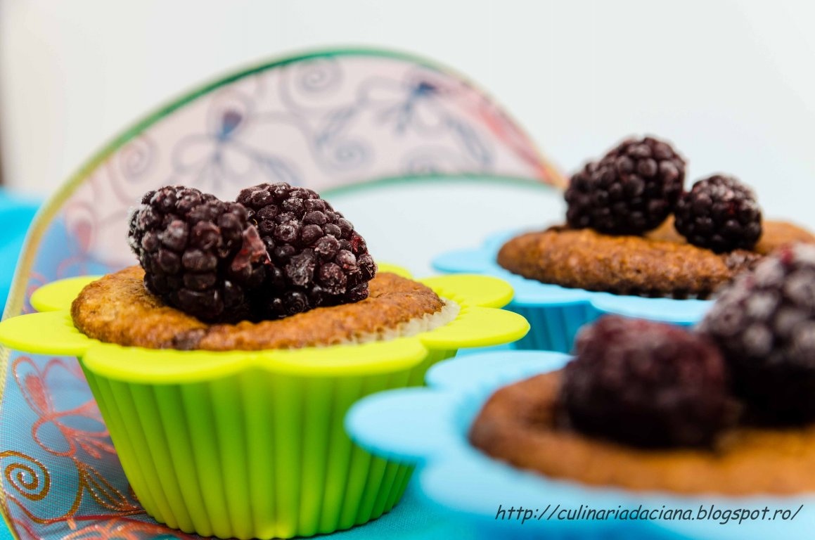 Briose cu nutella si mure