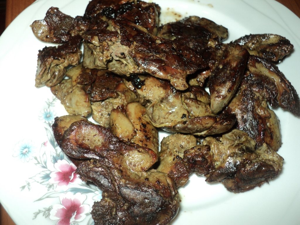 Ficatei cu pasta de usturoi