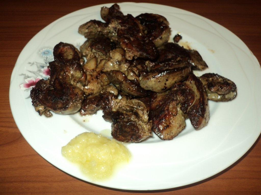 Ficatei cu pasta de usturoi