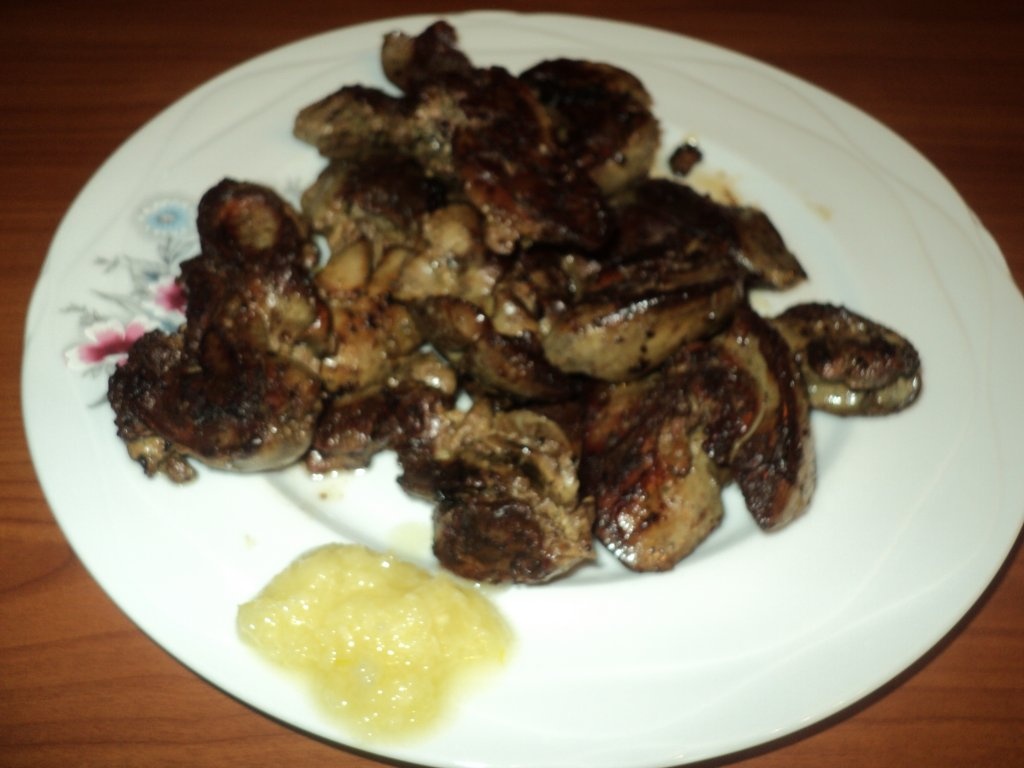 Ficatei cu pasta de usturoi