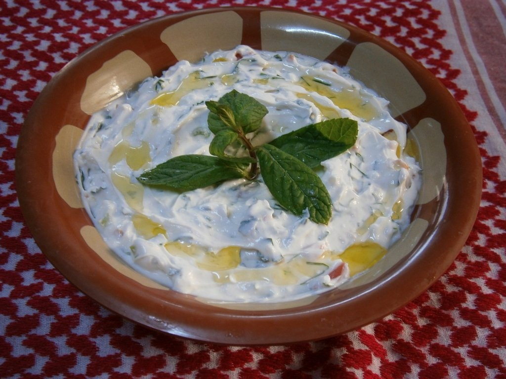 “Labaneh” cu ierburi aromate