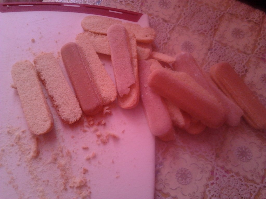 Pavesini cu capsuni si mascarpone