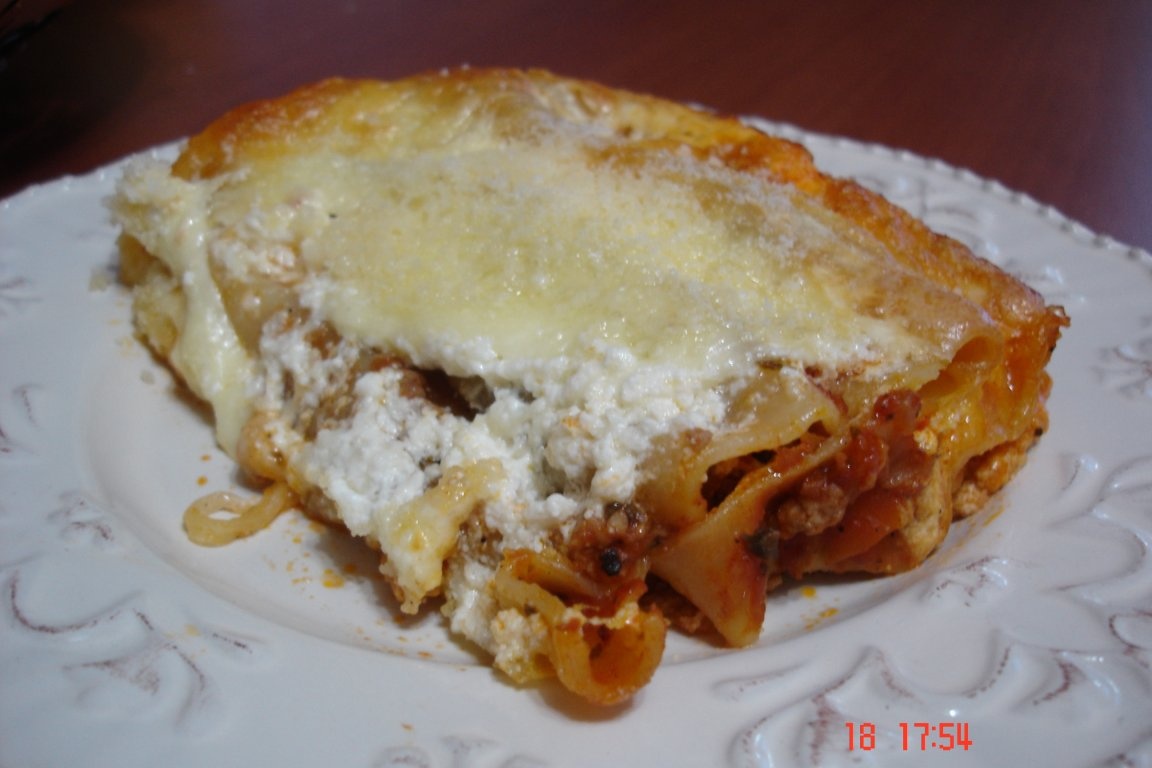 Cannelloni bolognese