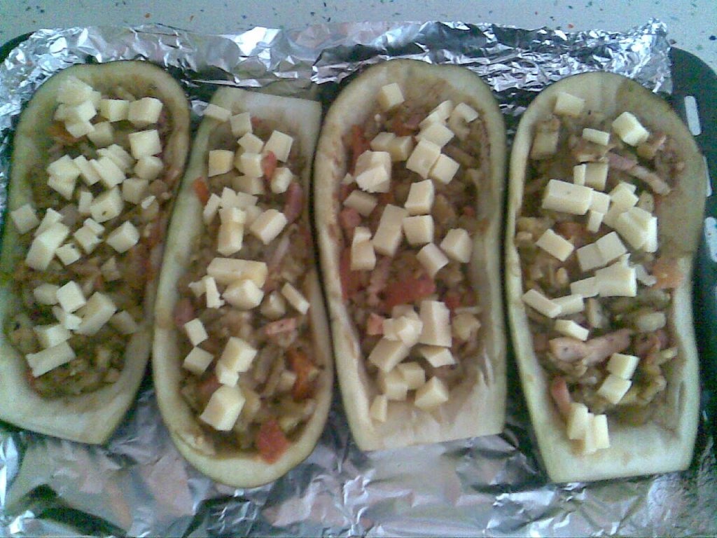 Vinete umplute la cuptor