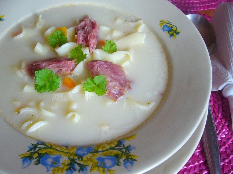 Ciorba de ,, lascute,, cu afumatura