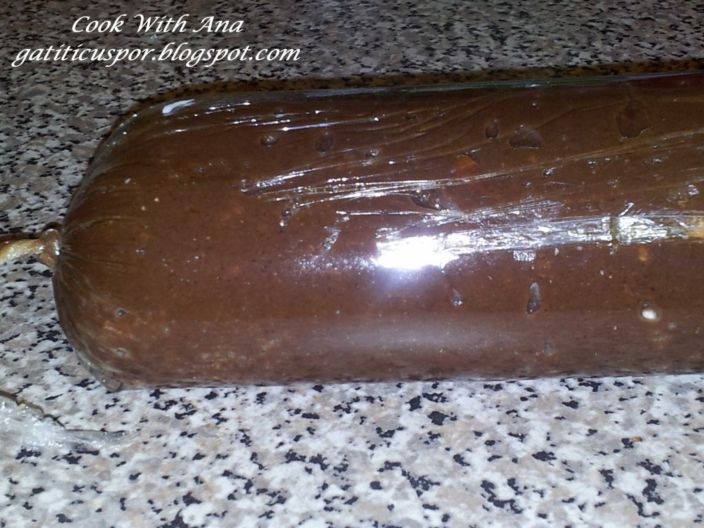 Salam de biscuiţi reţetă cu banane