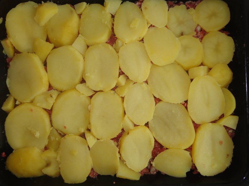 Musaca - carne si cartofi