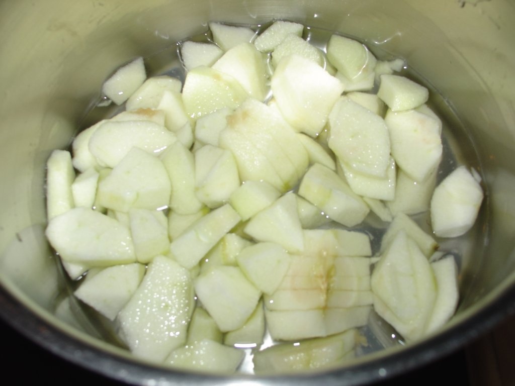 Strudel cu mere impletit