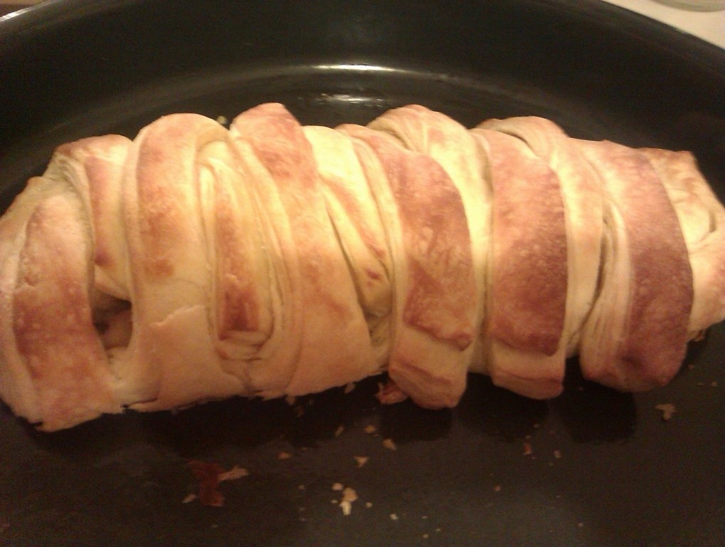 Strudel cu mere impletit