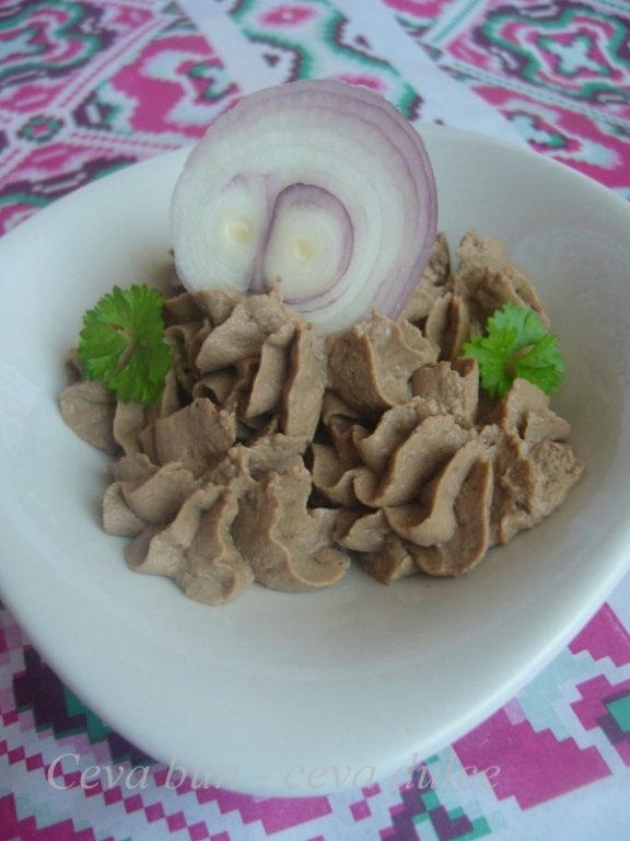 Pateu de ficat de pui