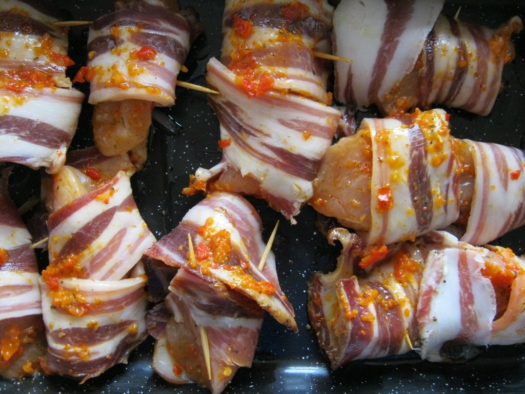 Piept de pui în piept de porc