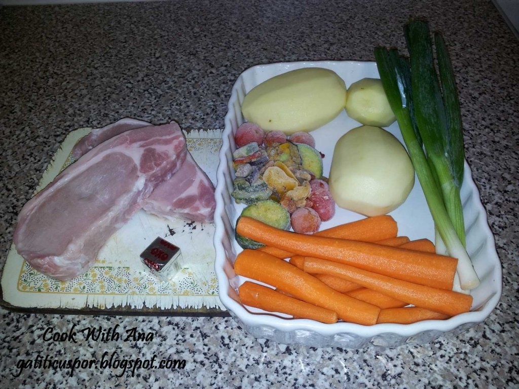 Porc Cu Legume La Cuptor