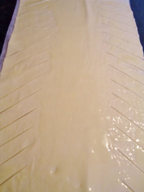 Foietaj dulce cu fructe uscate