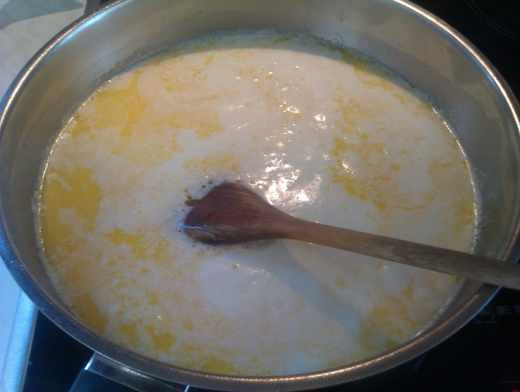 Pastitsio (macaroane cu carne tocata )