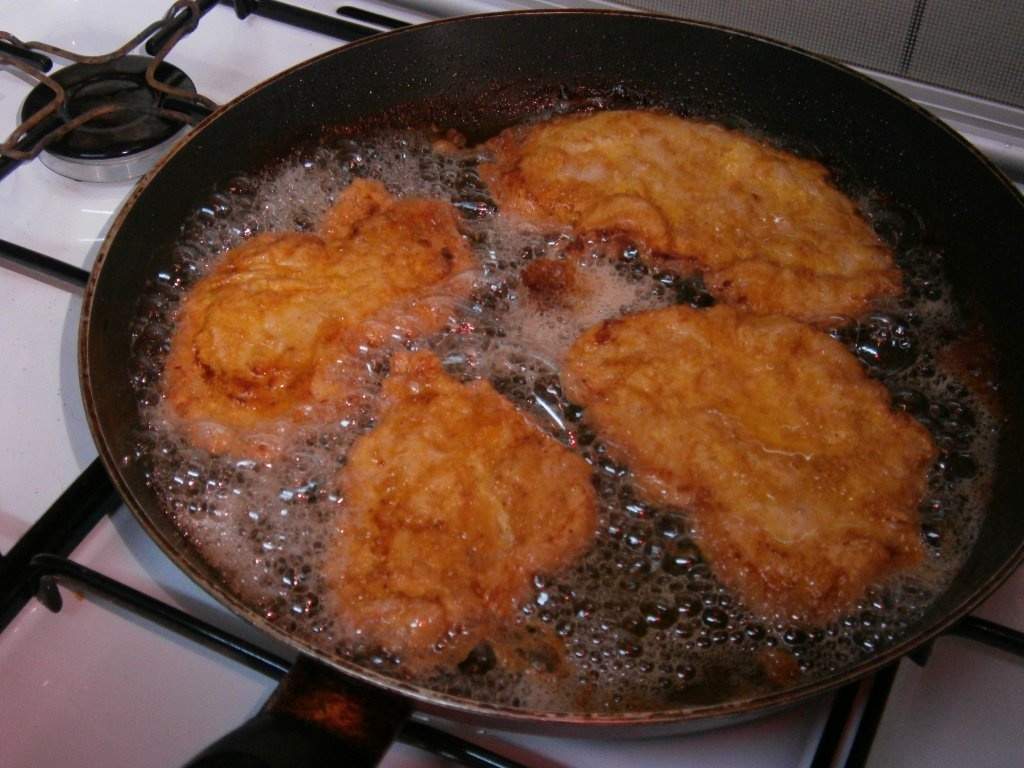 Snitele de piept de pui cu "ouzi"