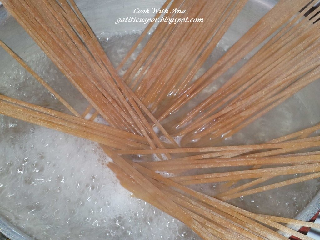 Paste Cu Ton Si Masline