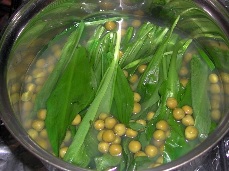 Piure de mazare cu leurda