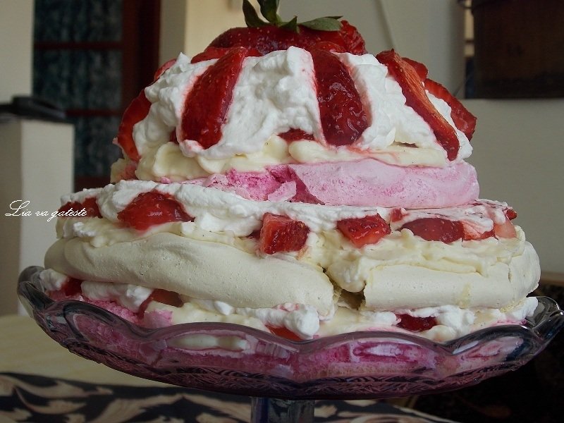 Pavlova in culori de primavara