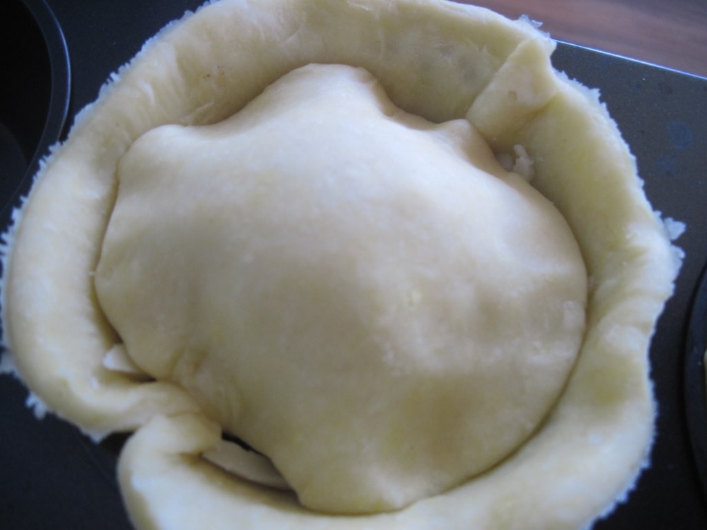 Briose sarate din foietaj