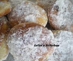 Gogosi  cu flori de salcam