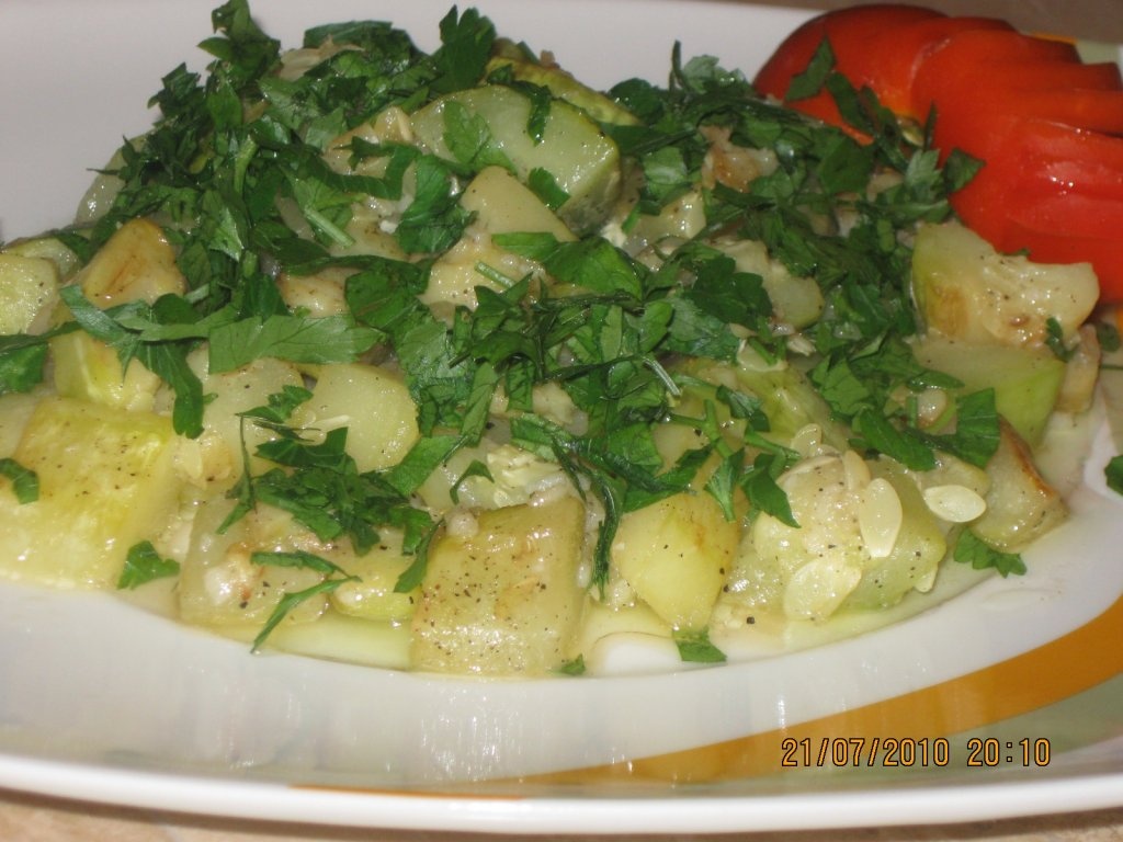 Dovlecei cu patrunjel