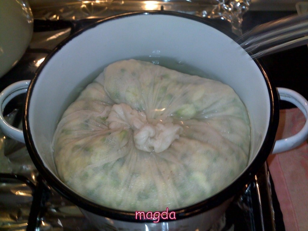 Dulceata de flori de salcam