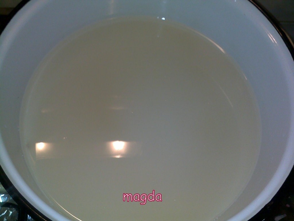 Dulceata de flori de salcam