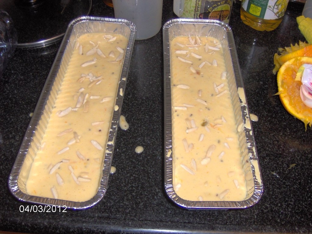 Chec cu portocala si fulgi de cocos