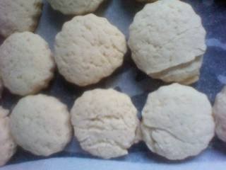 Biscuiti cu usturoi si cartofi