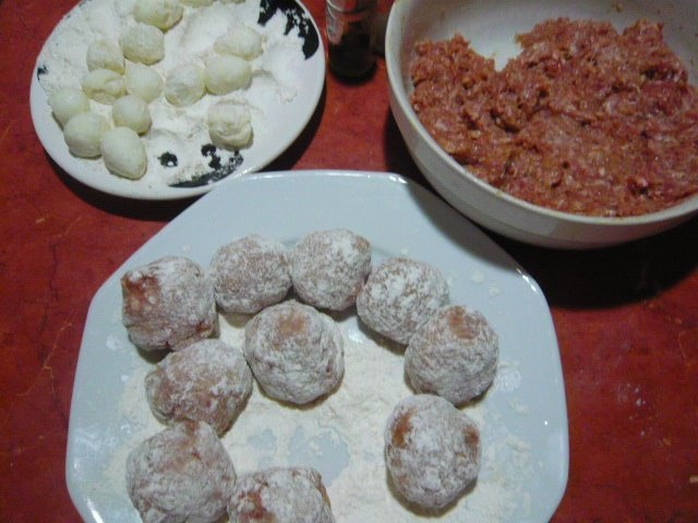 Chiftele cu oua de prepelite