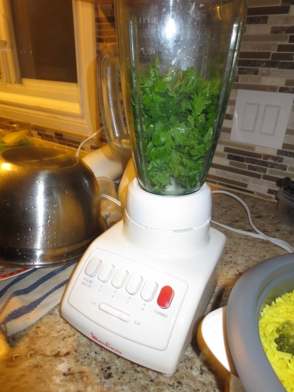 Sos de vara racoros cu patrunjel pentru gratare de carne sau peste