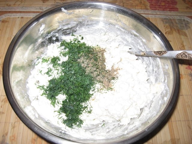 Budinca de clatite cu branza la cuptor